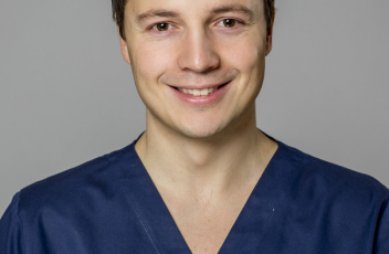 dr Pawel Kubasiewicz
